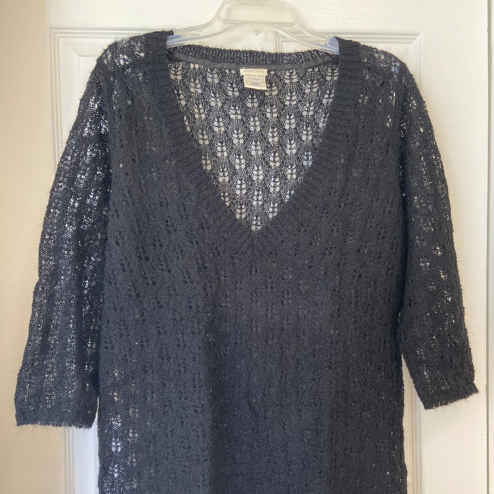Old Navy Black Knit Sheer super soft v-neck sweate